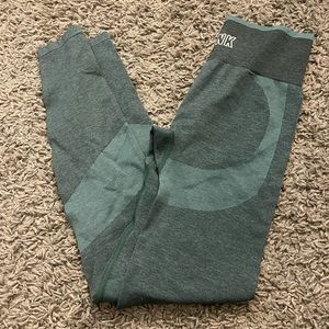 High Waisted. Seamless. Pink Leggings.